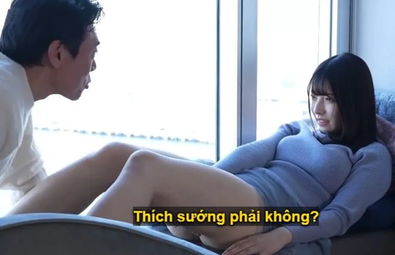 Buổi hẹn gặp giữa ông chú với cô diễn viên trẻ mới chân ướt chân ráo trong quán trọ sang trọng